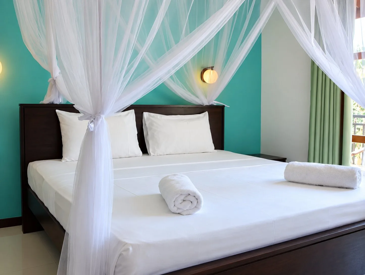 Deluxe Rooms